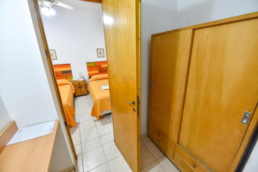 Hotel Simon Trenque Lauquen Εξωτερικό φωτογραφία